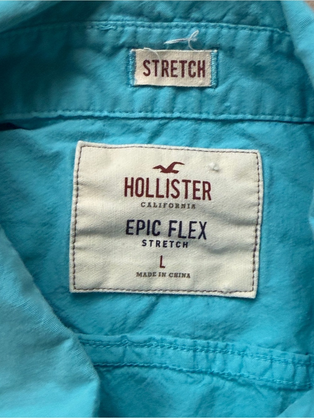 Hollister Epic Flex Men's Large Blue Ombre Dip Dye Short Sleeve Button Up - Picture 3 of 3